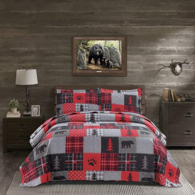 JessyHome Queen Size Rustic Quilt Set - Plaid Quilts with 2 Pillow Shams - Lightweight, Reversible, Red & Black Patchwork Bedding for Country Lodge & Cabin Themed Bedrooms - Image 1